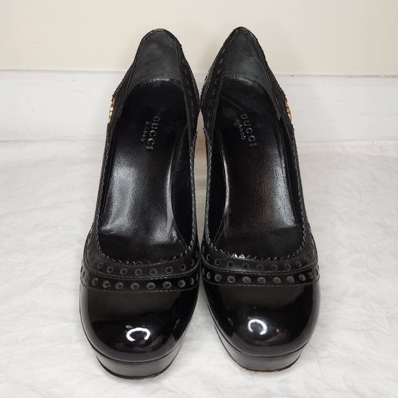 Black Gucci Brogue pumps - Picture 5 of 13